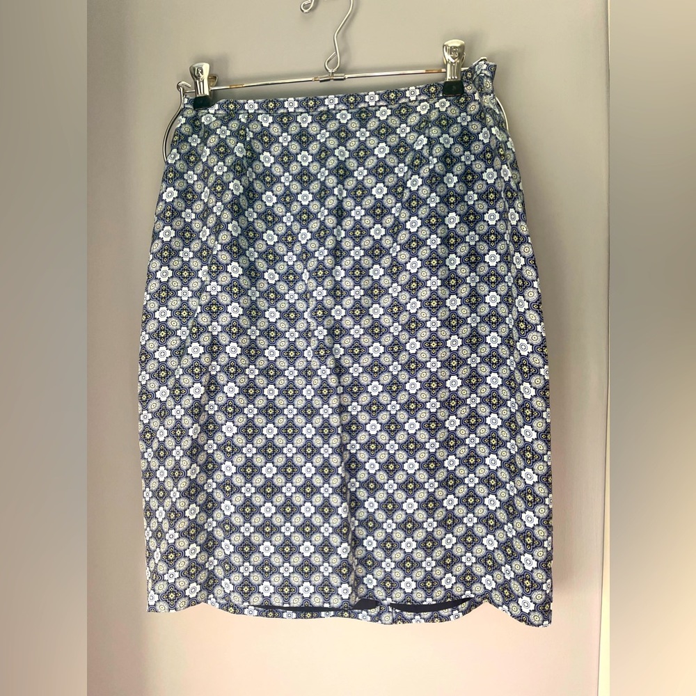 Ann Taylor Lined Dress Skirt Silk 4P Four Petite 27" Waist X 22" Length Blue